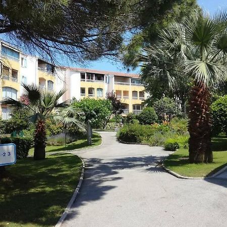 Appartement Tres Agreable Fréjus Zewnętrze zdjęcie